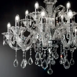 Colossal lampadario
