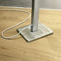 Curve lampada da terra a LED