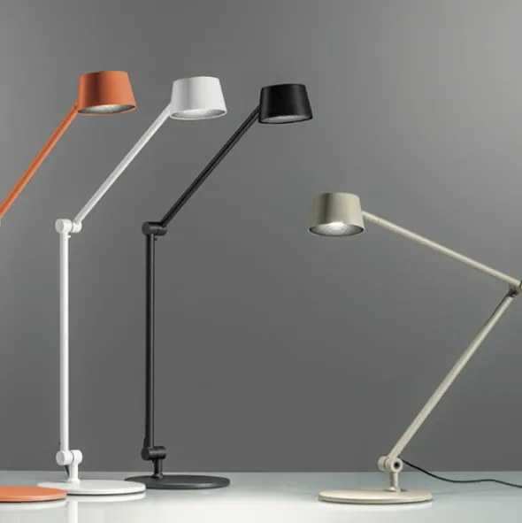 Efira lampada tavolo di design