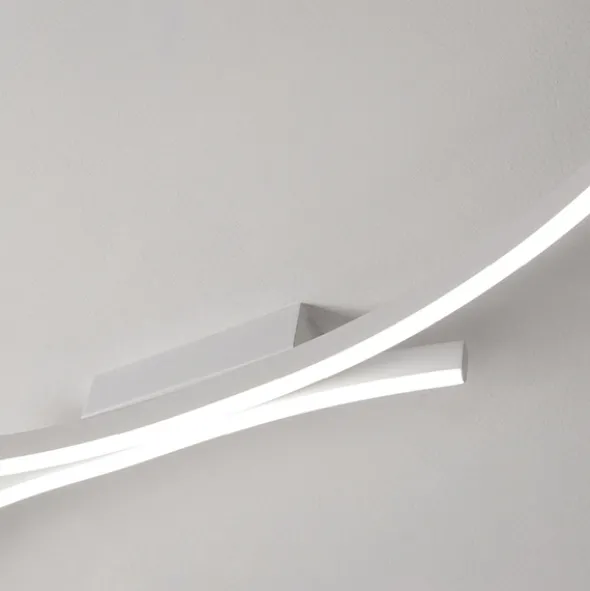 Hyperbola plafoniera di design
