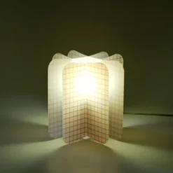 Net lampada da tavolo