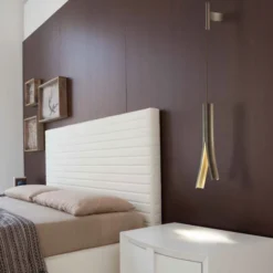 Olmo applique