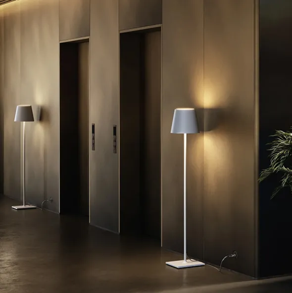 Poldina XXL lampada da terra
